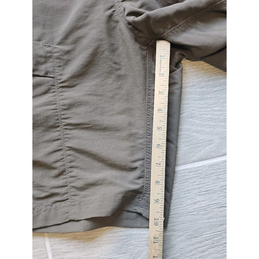 The North Face Paramount Trail Shorts Mens XL Olive Nylon Belted Cargo Hiking